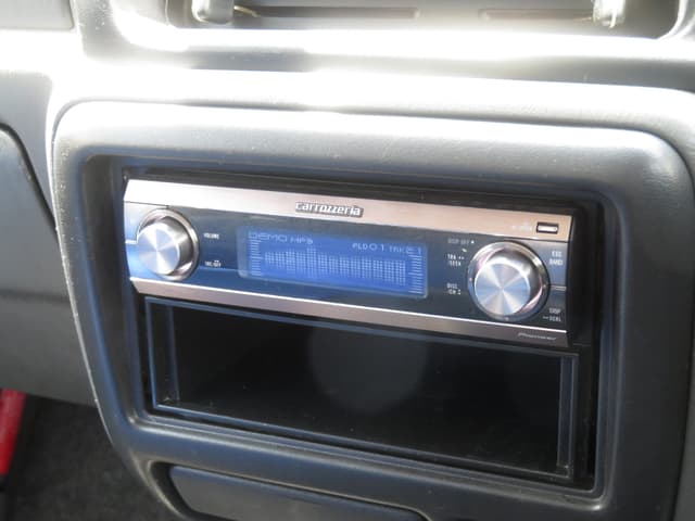 2000 Suzuki Jimny JDM car for sale — photo 15 of 25