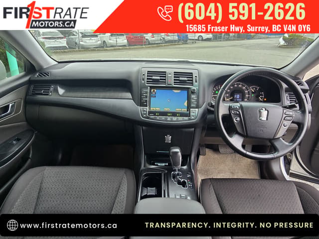 2009 Toyota Crown JDM car for sale — photo 14 of 20