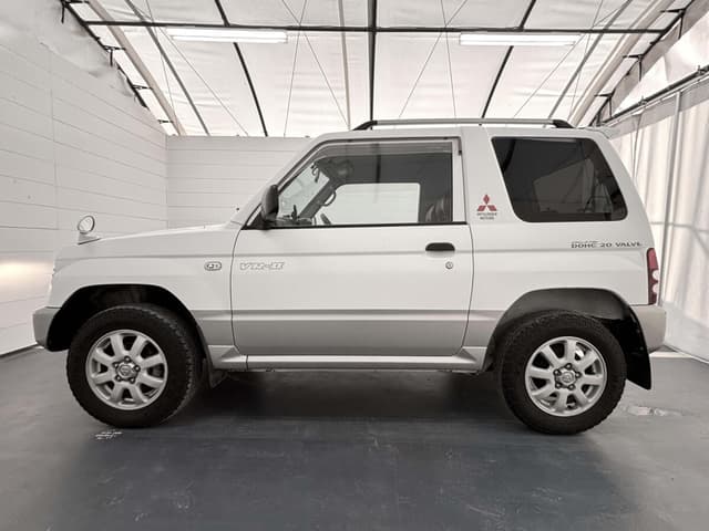 1998 Mitsubishi Pajero Mini JDM car for sale — photo 3 of 25