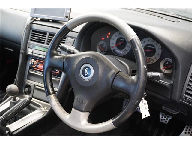 2001 Nissan Skyline JDM car for sale — photo 14 of 25