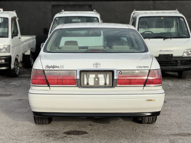 2000 Toyota Crown JDM car for sale — photo 7 of 22