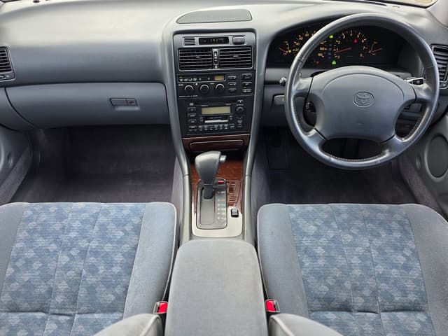 1994 Toyota Aristo JDM car for sale — photo 12 of 25