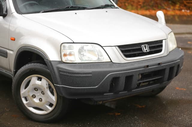 1998 Honda CR-V JDM car for sale — photo 9 of 25
