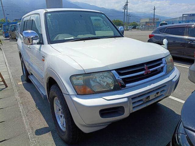 1999 Mitsubishi Pajero JDM car for sale — photo 4 of 6