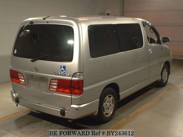 2000 Toyota Grand Hiace JDM car for sale — photo 2 of 2