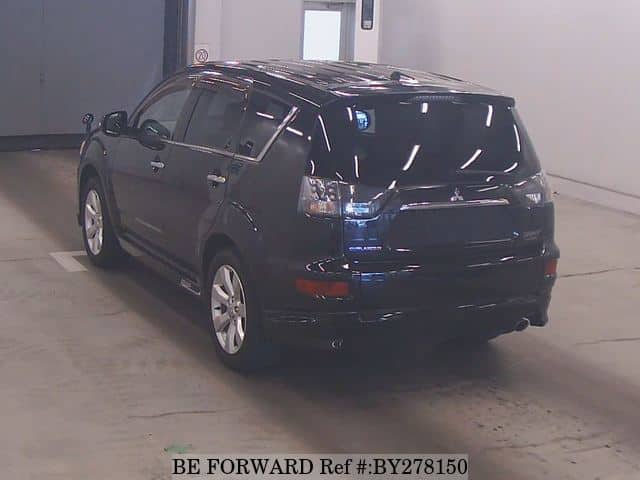 2010 Mitsubishi Outlander JDM car for sale — photo 4 of 6