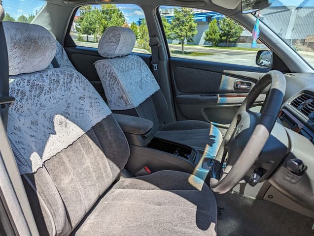 1997 Toyota Cresta JDM car for sale — photo 9 of 22