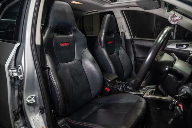 2010 Subaru Impreza JDM car for sale — photo 13 of 15