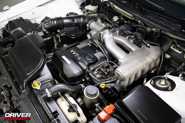 1997 Toyota Crown JDM car for sale — photo 20 of 25