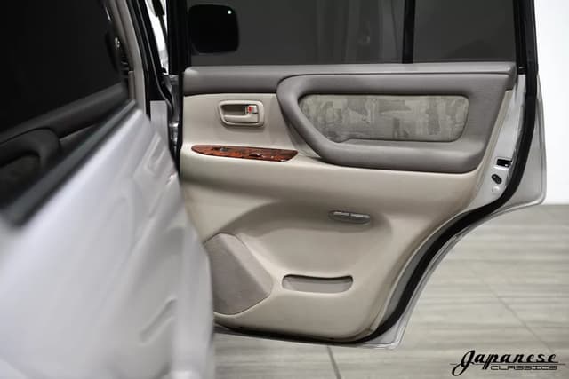 1999 Toyota Land Cruiser JDM car for sale — photo 22 of 25