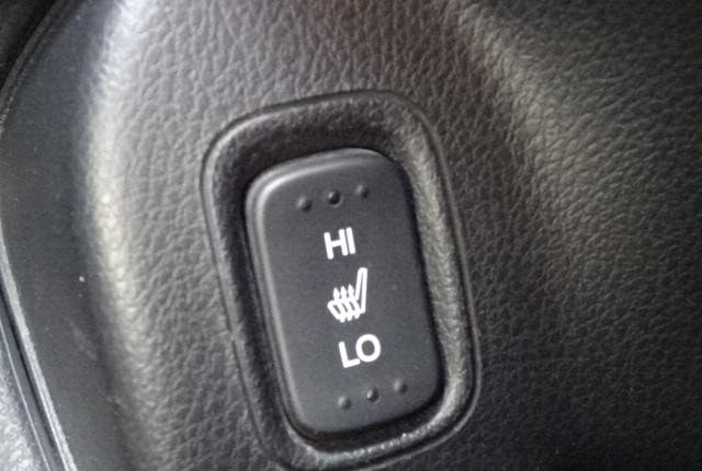 2011 Honda Odyssey JDM car for sale — photo 22 of 25