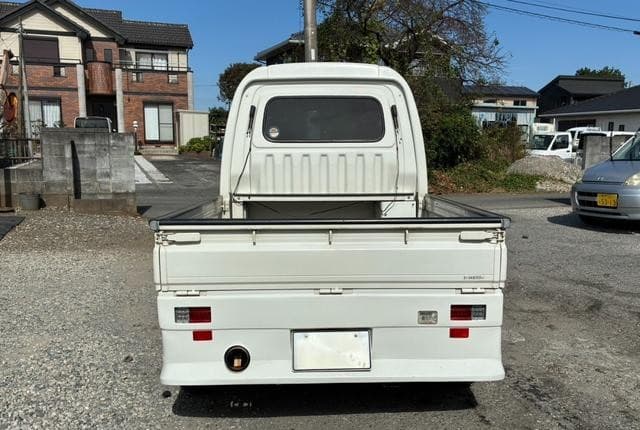 2003 Daihatsu Hijet JDM car for sale — photo 15 of 24