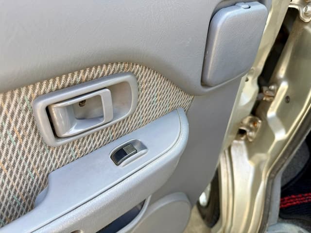 2001 Daihatsu Atrai JDM car for sale — photo 25 of 25