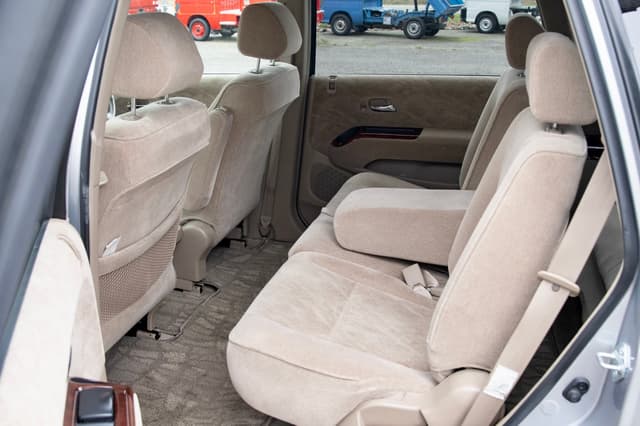 2000 Honda Odyssey JDM car for sale — photo 15 of 19