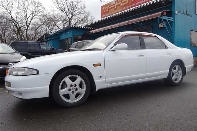 1993 Nissan Skyline JDM car for sale — photo 6 of 25