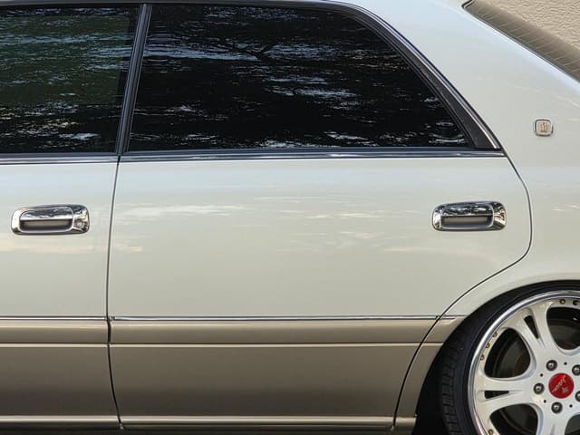 1996 Toyota Crown JDM car for sale — photo 24 of 25
