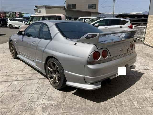 1997 Nissan Skyline JDM car for sale — photo 6 of 25
