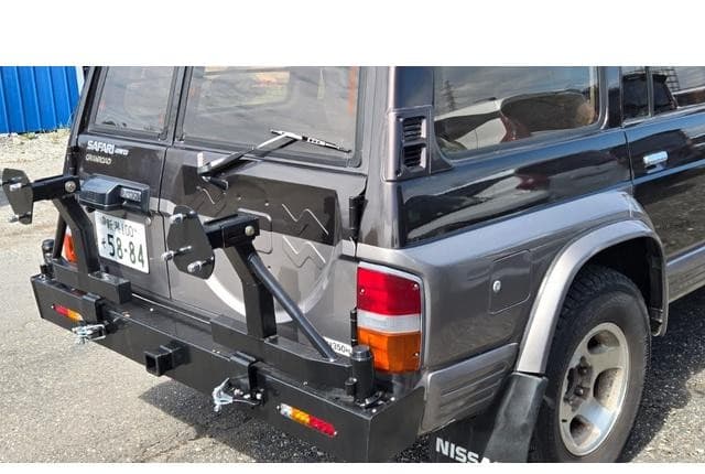 1990 Nissan Safari JDM car for sale — photo 9 of 25