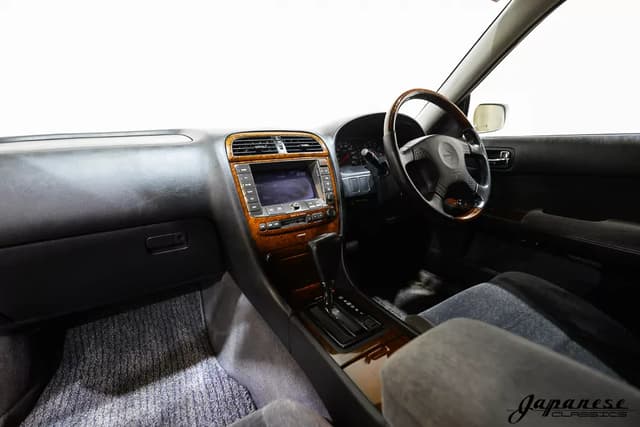 1998 Nissan Gloria JDM car for sale — photo 9 of 25