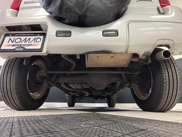 2000 Suzuki Jimny JDM car for sale — photo 16 of 25