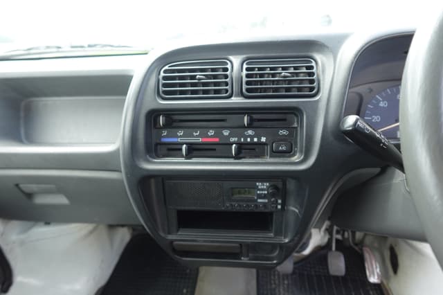 2000 Suzuki Carry JDM car for sale — photo 14 of 17