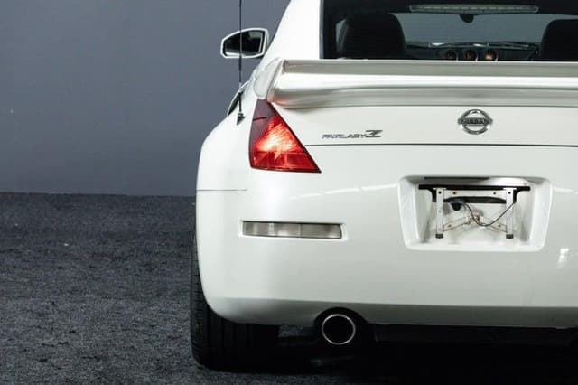 2004 Nissan Fairlady Z JDM car for sale — photo 8 of 18