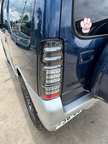 2000 Suzuki Jimny JDM car for sale — photo 12 of 16