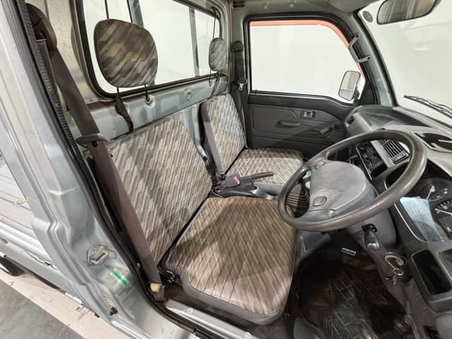 2001 Daihatsu Hijet JDM car for sale — photo 12 of 25