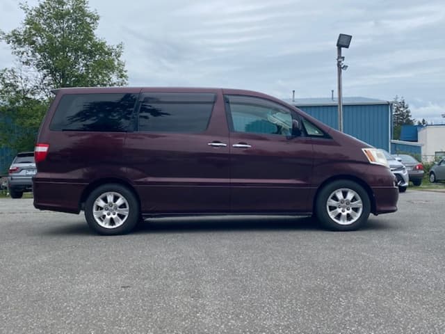2003 Toyota Alphard JDM car for sale — photo 12 of 18