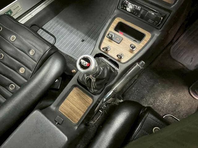 1971 Nissan Skyline JDM car for sale — photo 16 of 20