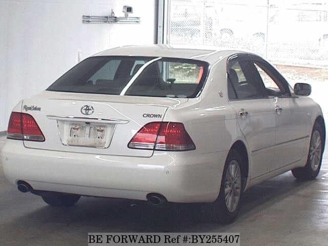 2004 Toyota Crown JDM car for sale — photo 2 of 5