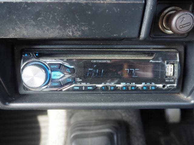 1995 Suzuki Jimny JDM car for sale — photo 9 of 20