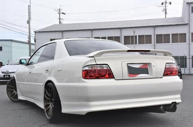 Toyota Chaser JDM car for sale — photo 2 of 4