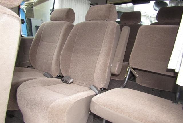 2002 Toyota HiAce JDM car for sale — photo 10 of 20