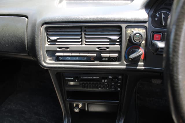 1990 Honda Integra JDM car for sale — photo 11 of 22