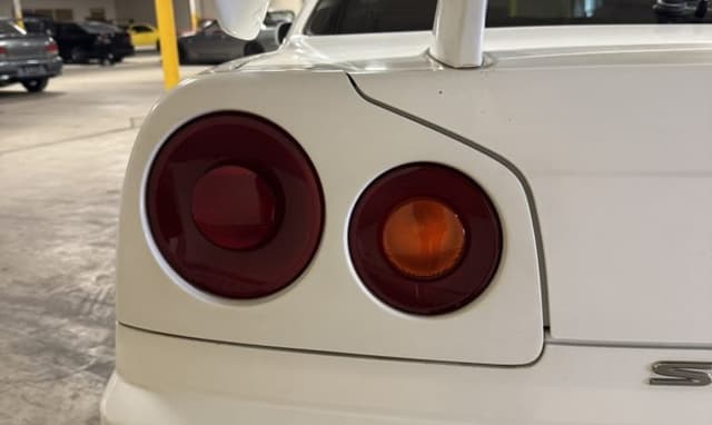 1998 Nissan Skyline JDM car for sale — photo 23 of 25