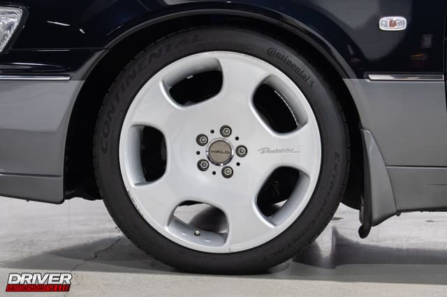 1999 Nissan Cima JDM car for sale — photo 21 of 24