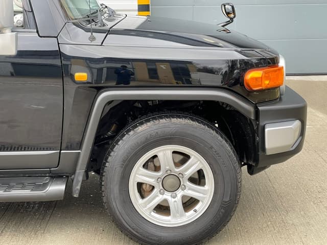 2012 Toyota Fj Cruiser JDM car for sale — photo 19 of 25