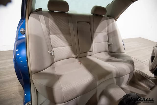 2001 Toyota Altezza JDM car for sale — photo 16 of 25