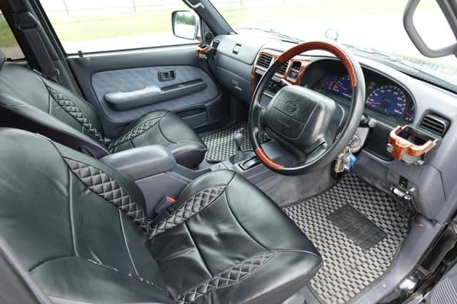 1997 Toyota Hilux JDM car for sale — photo 14 of 19