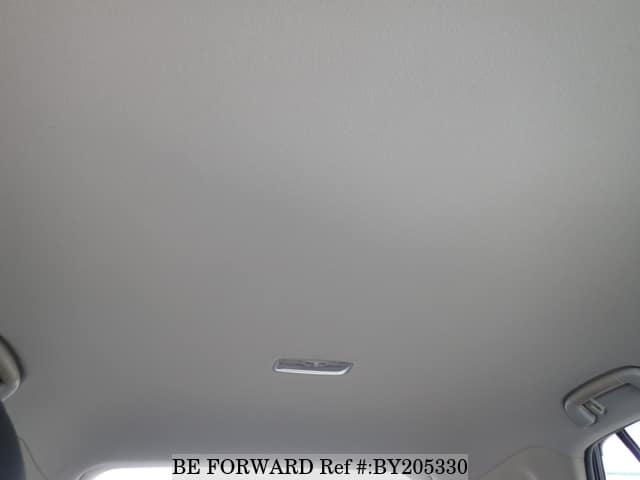 2007 Toyota Harrier JDM car for sale — photo 24 of 25