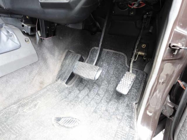 1994 Toyota Land Cruiser Prado JDM car for sale — photo 13 of 22