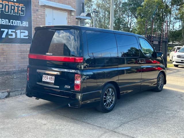 2008 Nissan Elgrand JDM car for sale — photo 6 of 16