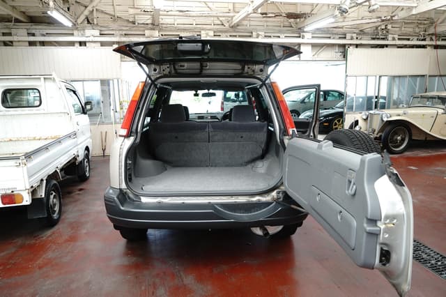 1996 Honda CR-V JDM car for sale — photo 22 of 25