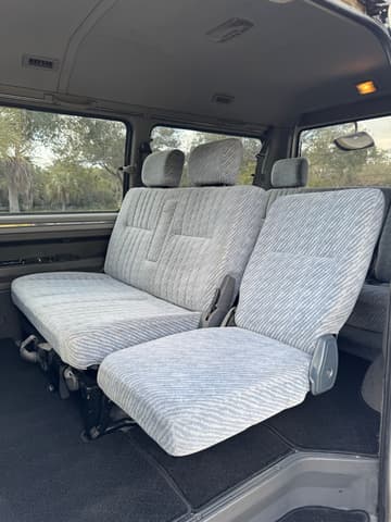 1994 Mitsubishi Delica JDM car for sale — photo 20 of 25