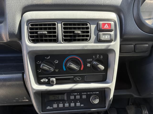 1999 Honda Acty JDM car for sale — photo 18 of 25
