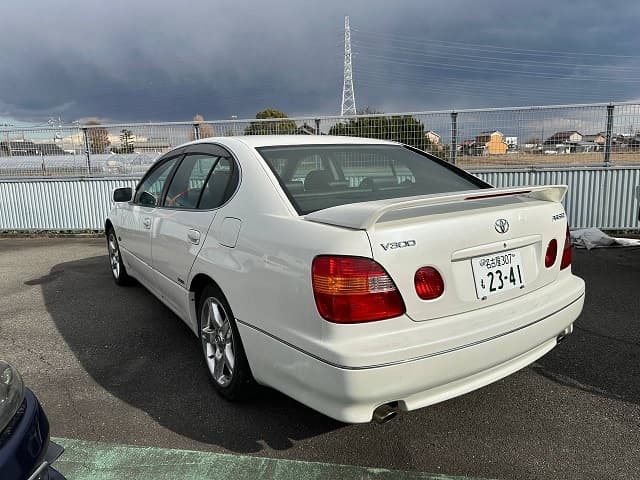 1997 Toyota Aristo JDM car for sale — photo 7 of 17