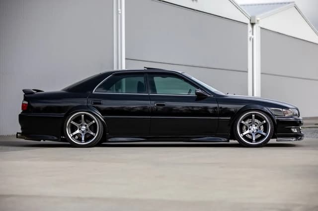 1997 Toyota Chaser JDM car for sale — photo 11 of 18