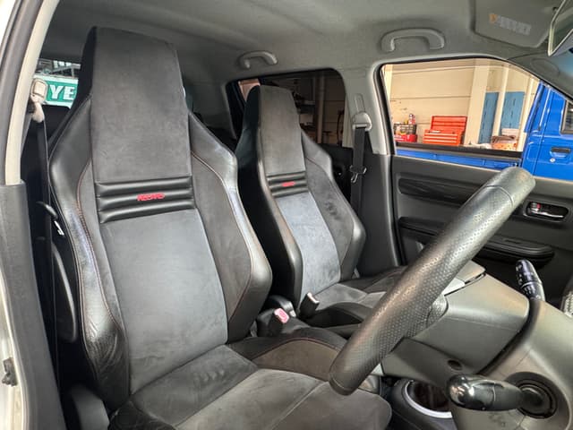 2007 Suzuki Swift JDM car for sale — photo 4 of 25