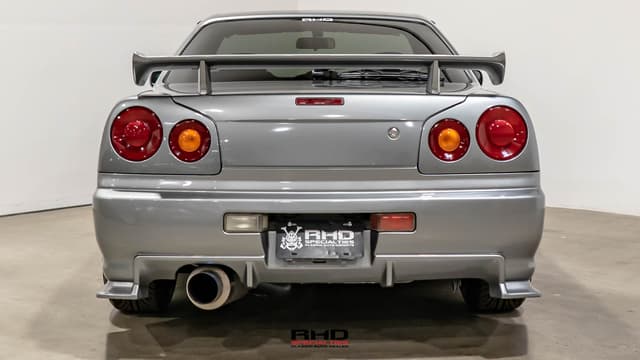 2001 Nissan Skyline JDM car for sale — photo 7 of 23